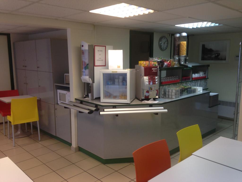 Premiere Classe Niort Est La Creche Esterno foto